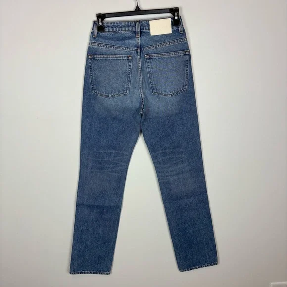 GRLFRND Sara Super High Rise Straight in Lenox Hill Size 25